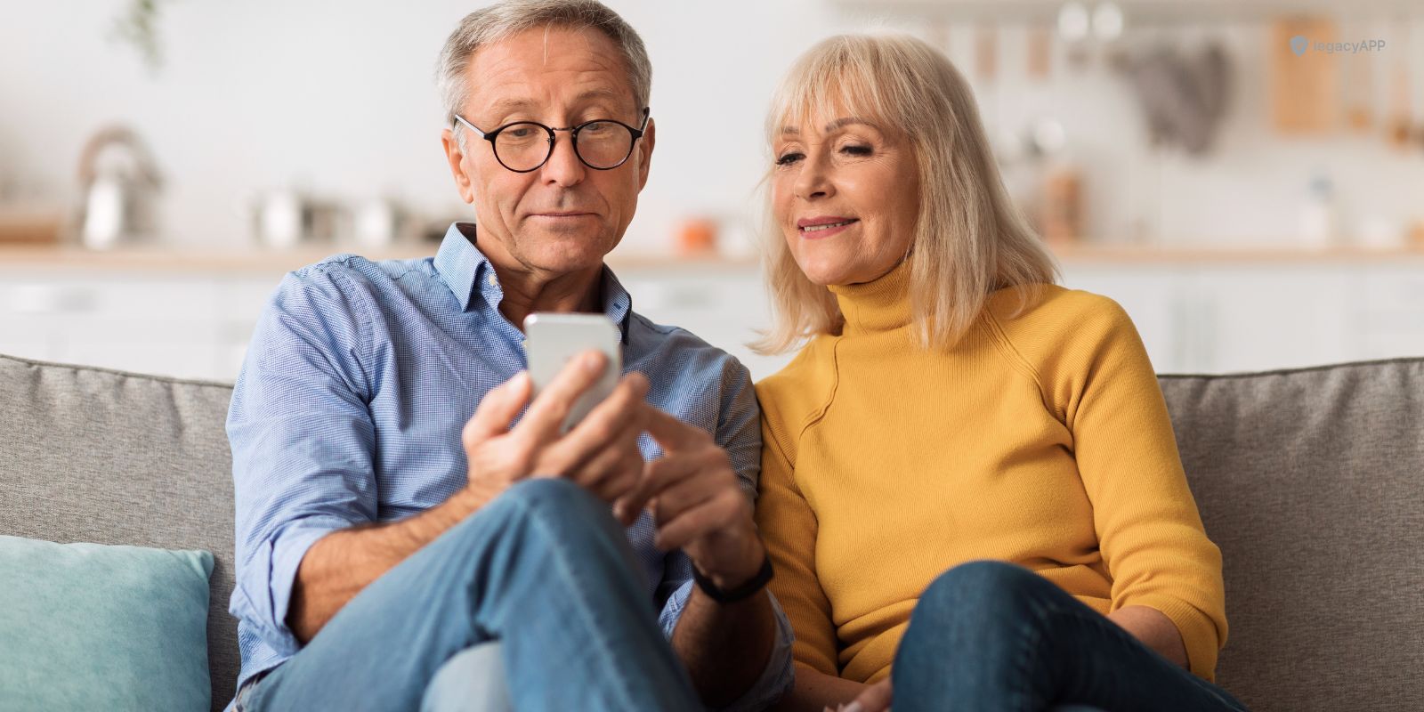 Guarantees and co-signed loans: the liability your family must know about